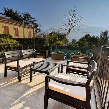 Airconditioned Terrace Cipresso 4 * Acquaseria