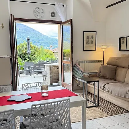 Airconditioned Terrace Cipresso 4 Acquaseria