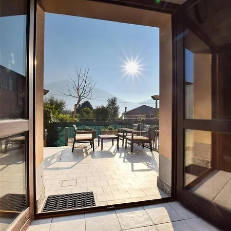 Airconditioned Terrace Cipresso 4 * Аккуазериа